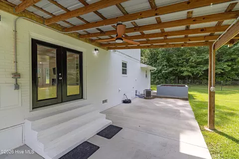 Exterior - 509 Fluker St, Thomson, GA 30824 photo 8 of 15