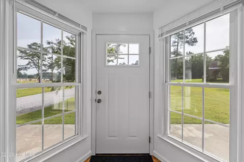 Entry Way - 509 Fluker St, Thomson, GA 30824 photo 1 of 4