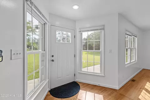 Entry Way - 509 Fluker St, Thomson, GA 30824 photo 2 of 4
