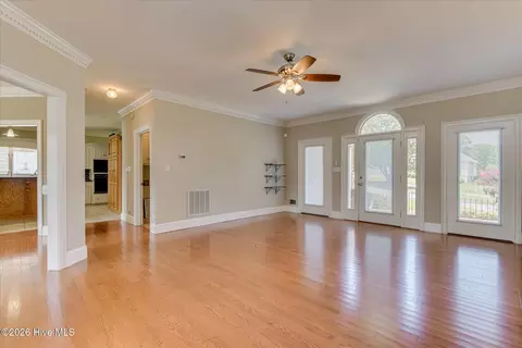 Living - 830 Park Chase Dr, Evans, GA 30809 photo 1 of 6