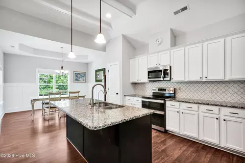 Other - 30 Draft Line Ct, Hampstead, NC 28443 photo 5 of 9