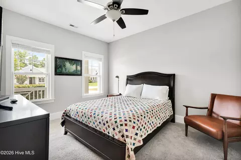 Bedroom - 30 Draft Line Ct, Hampstead, NC 28443 photo 4 of 5
