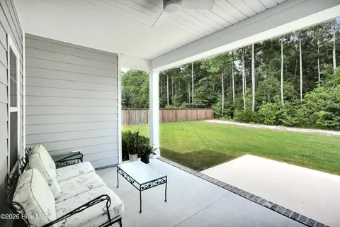 Exterior - 30 Draft Line Ct, Hampstead, NC 28443 photo 3 of 7