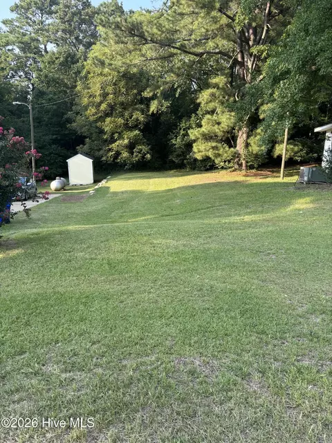 114 W Cedar St, Nashville, NC 27856