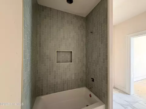 Bath - 150 Saville Row, Pinehurst, NC 28374 photo 2 of 7