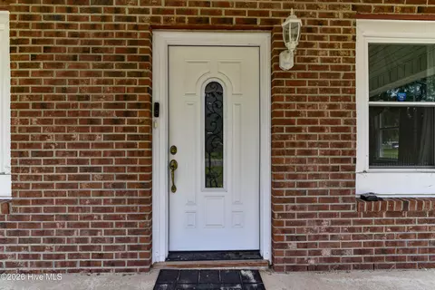 Exterior - 121 Storey Rd # A, Murfreesboro, NC 27855 photo 3 of 7