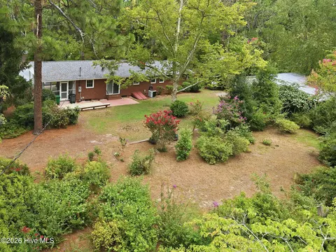 Exterior - 285 Mcdairmid Rd, Pinehurst, NC 28374 photo 14 of 18