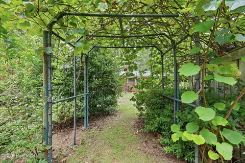Exterior - 285 Mcdairmid Rd, Pinehurst, NC 28374 photo 6 of 18