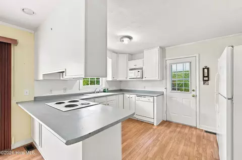 Kitchen - 285 Mcdairmid Rd, Pinehurst, NC 28374 photo 1 of 3