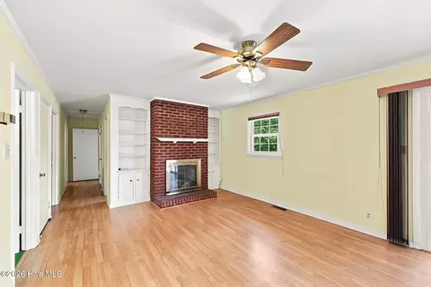 Living - 285 Mcdairmid Rd, Pinehurst, NC 28374 photo 6 of 7