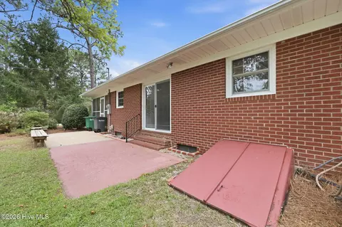 Exterior - 285 Mcdairmid Rd, Pinehurst, NC 28374 photo 10 of 18