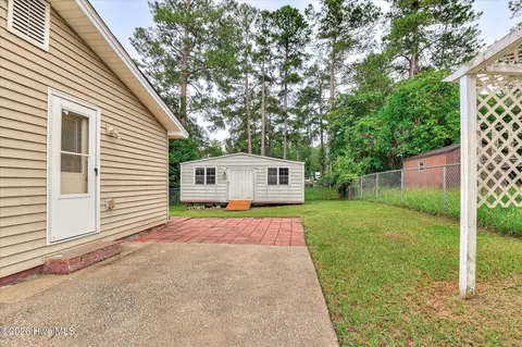Exterior - 1544 S Atlantic Dr, Augusta, GA 30906 photo 4 of 8