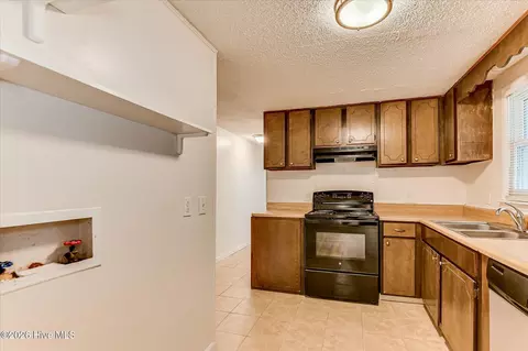 Kitchen - 1544 S Atlantic Dr, Augusta, GA 30906 photo 1 of 4