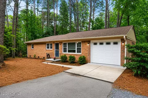 435 Midland Rd, Southern Pines, NC 28387