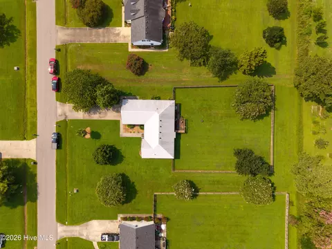 View/Area - 211 Smith Dr, Camden, NC 27921 photo 4 of 9