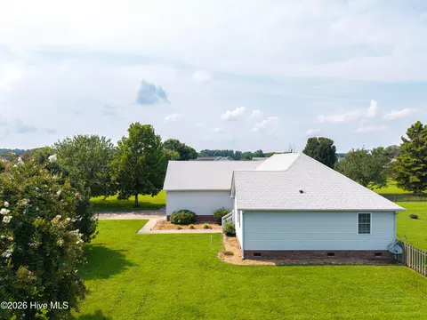 Exterior - 211 Smith Dr, Camden, NC 27921 photo 5 of 9