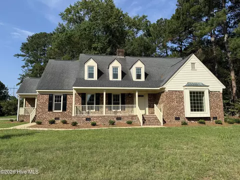2207 Greenwich Ln NW, Wilson, NC 27896