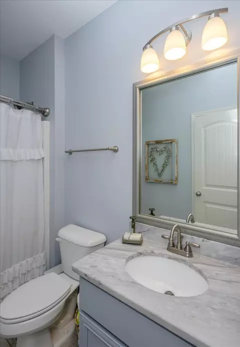 Bath - 706 William Ave, Appling, GA 30802 photo 2 of 6