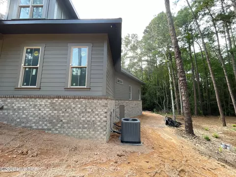 Exterior - 3 Hemlock Ct, Pinehurst, NC 28374 photo 8 of 10