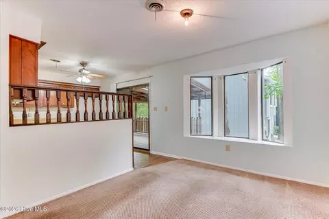 Living - 846 Wimbledon Dr, Augusta, GA 30909 photo 6 of 8