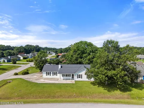 View/Area - 700 Covington Ct, Hubert, NC 28539 photo 1 of 6