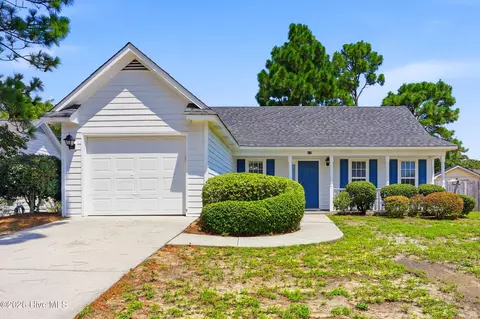 619 Glenarthur Dr, Wilmington, NC 28412