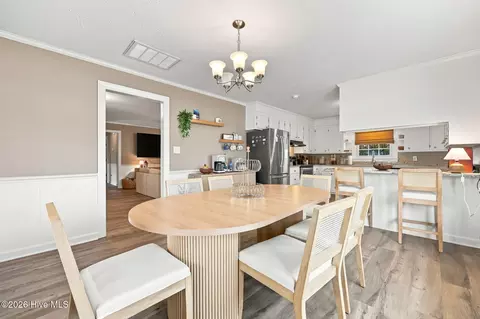 Dining - 3809 Robin Rd, Ayden, NC 28513 photo 2 of 3