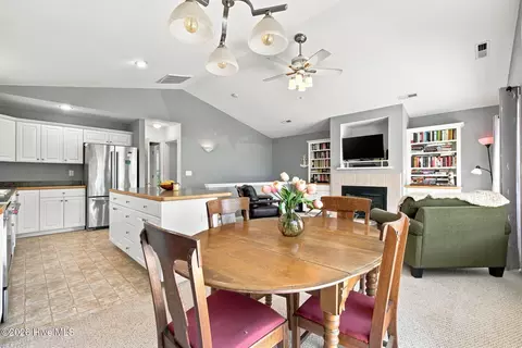 Dining - 313 Sir Chandler Dr, Kill Devil Hills, NC 27948 photo 1 of 2