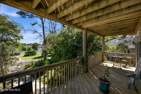 Exterior - 313 Sir Chandler Dr, Kill Devil Hills, NC 27948 photo 6 of 18