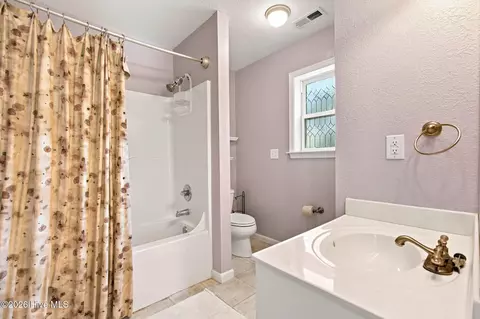 Bath - 313 Sir Chandler Dr, Kill Devil Hills, NC 27948 photo 1 of 5