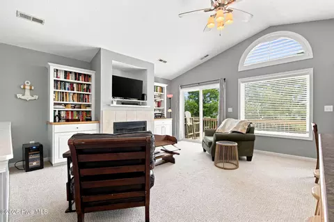 Living - 313 Sir Chandler Dr, Kill Devil Hills, NC 27948 photo 1 of 4