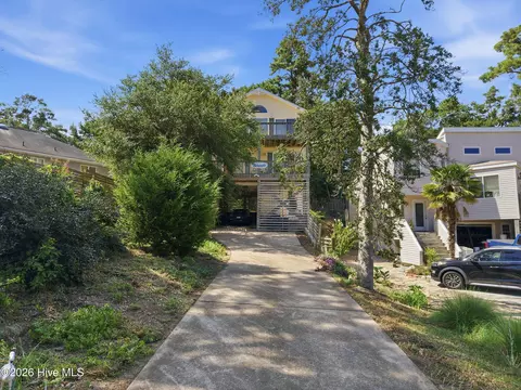 Exterior - 313 Sir Chandler Dr, Kill Devil Hills, NC 27948 photo 1 of 18