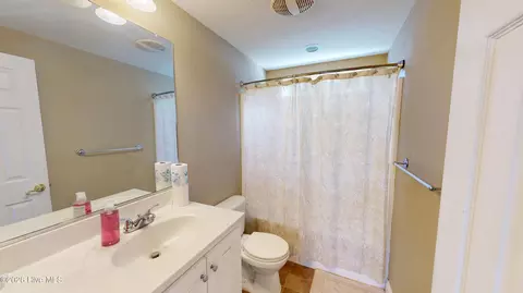 Bath - 607 Millstone Dr, Evans, GA 30809 photo 8 of 8