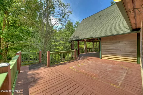 Exterior - 648 Posey Pl, Murphy, NC 28906 photo 13 of 26