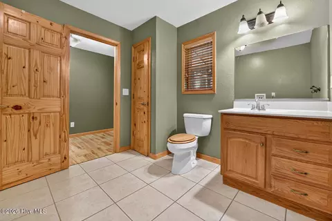 Bath - 648 Posey Pl, Murphy, NC 28906 photo 1 of 5