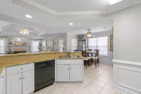 Kitchen - 5105 Windmill Pl, Evans, GA 30809 photo 3 of 4