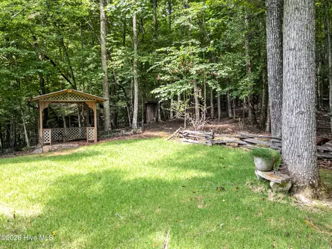 Exterior - 1054 Dickey Rd, Murphy, NC 28906 photo 8 of 10