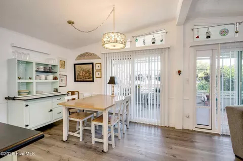Dining - 103 Constitution Ave, Martinez, GA 30907 photo 1 of 1