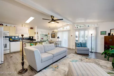 Living - 103 Constitution Ave, Martinez, GA 30907 photo 1 of 4