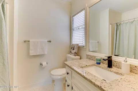 Bath - 2917 Norgate Dr, Augusta, GA 30909 photo 2 of 3