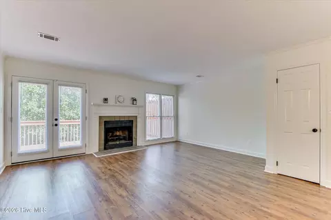 Living - 2917 Norgate Dr, Augusta, GA 30909 photo 3 of 5