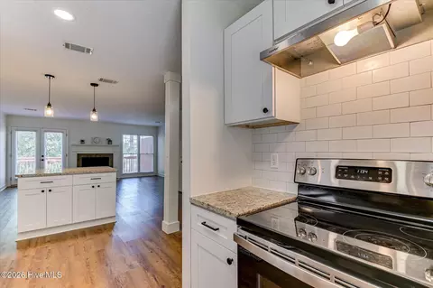 Kitchen - 2917 Norgate Dr, Augusta, GA 30909 photo 5 of 9