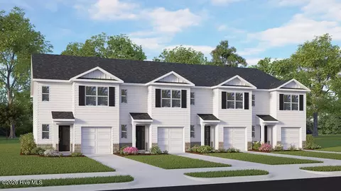 516 Cherry Laurel Dr, Sanford, NC 27332
