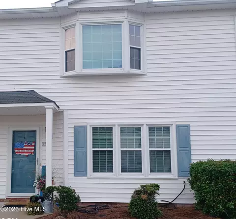 1117 Grovemont Dr #I-4, Greenville, NC 27834