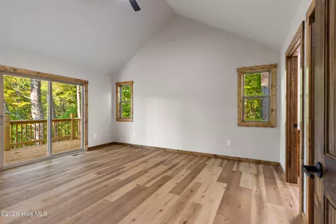 Bedroom - 56 Oak Knob Dr, Murphy, NC 28906 photo 1 of 7