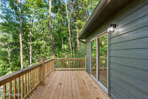Exterior - 56 Oak Knob Dr, Murphy, NC 28906 photo 6 of 9