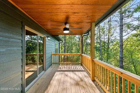 Exterior - 56 Oak Knob Dr, Murphy, NC 28906 photo 5 of 9
