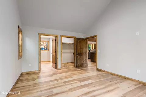 Bedroom - 56 Oak Knob Dr, Murphy, NC 28906 photo 2 of 7