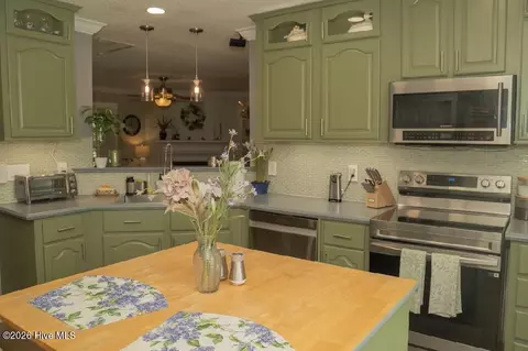 Kitchen - 550 Walker Rd, Aurora, NC 27806 photo 1 of 3