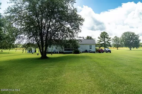 Exterior - 550 Walker Rd, Aurora, NC 27806 photo 5 of 10